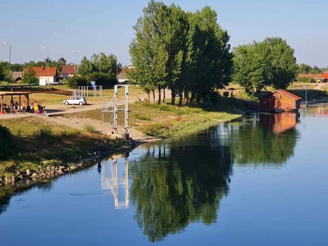 Appartement Drava 1 Donja Dubrava Exteriör bild