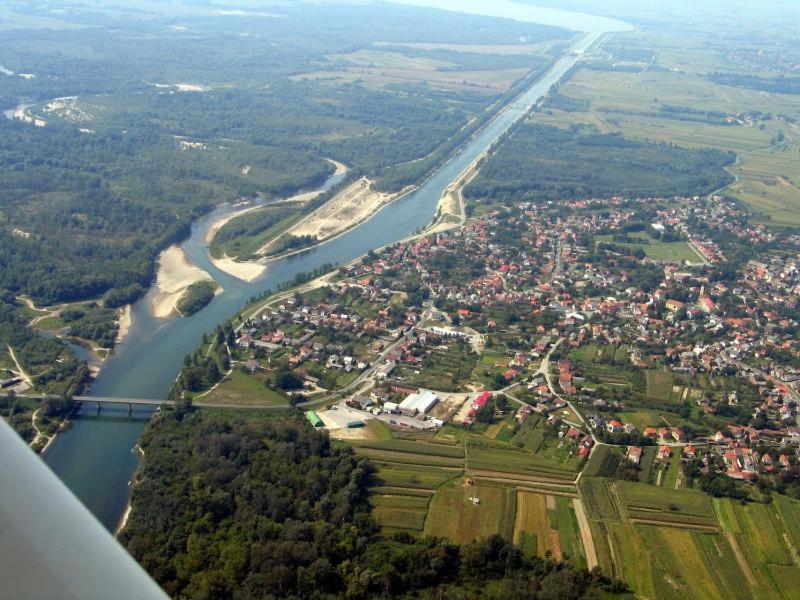 Appartement Drava 1 Donja Dubrava Exteriör bild